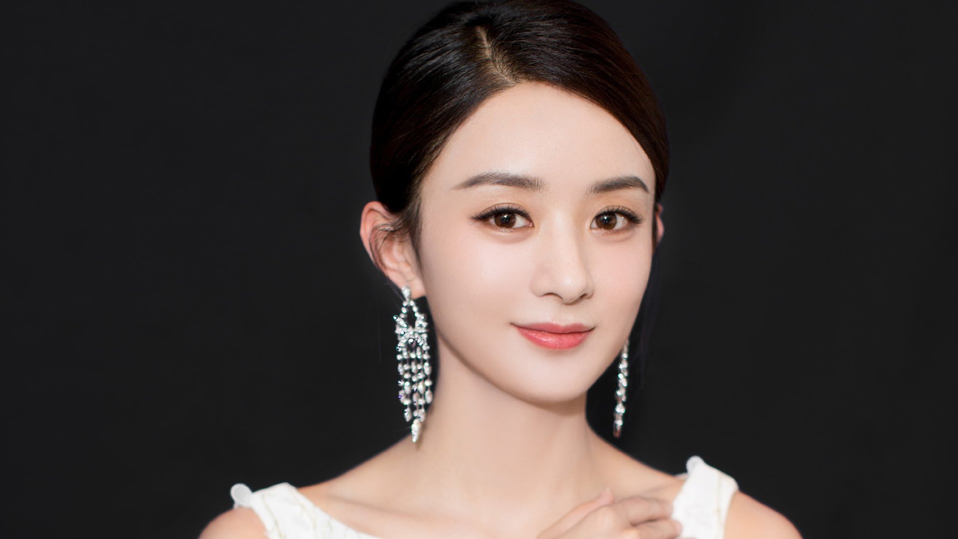 随机中超联赛收官在即，各队积分悬殊分出胜负